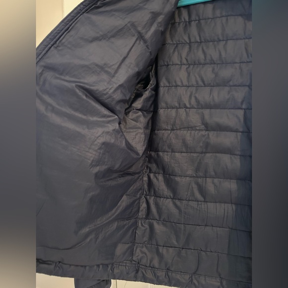 Patagonia men’s medium navy blue down sweater puffer jacket with pockets - Picture 6 of 16